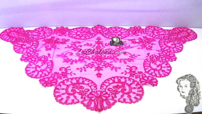 MEDALLON - DARK FUCHSIA 127 - 090