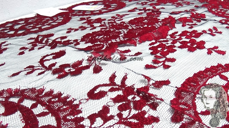 MEDALLON - GARNET / BLACK 420