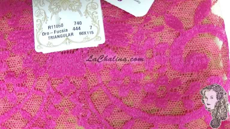 MEDALLON - FUCHSIA / GOLD 444